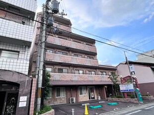 アブレスト東山本町の物件外観写真